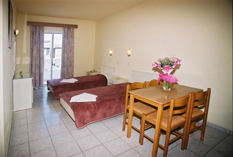 Hotel apartamentowy Memories 2*